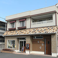 丸井酒店/立ち呑みCLUB HOUSE